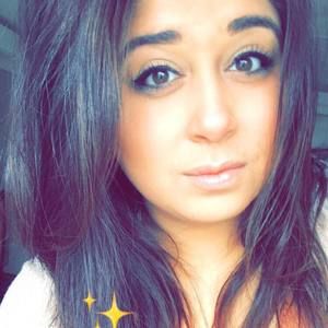 Meet your Posher, Arielle